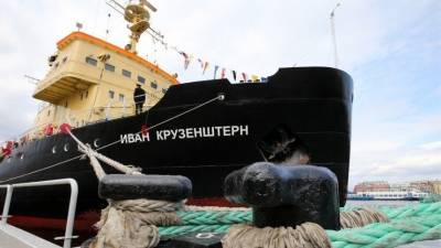 Более 100 тонн топлива слил с ледокола «Иван Крузенштерн» предприимчивый механик