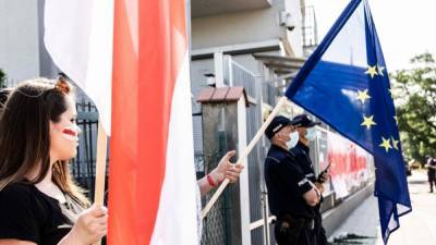 Польша объявила о высылке двух белорусских дипломатов