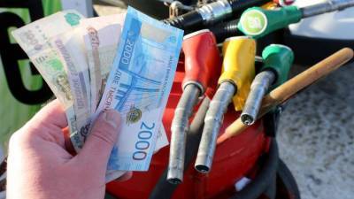 Топливная дилемма: цена на бензин может вырасти на 4-7% к концу года