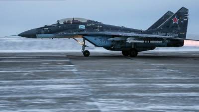 Пьяный украинский офицер на немецком авто врезался в истребитель МиГ-29