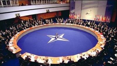 Аналитики НАТО поспорили из-за статьи о России
