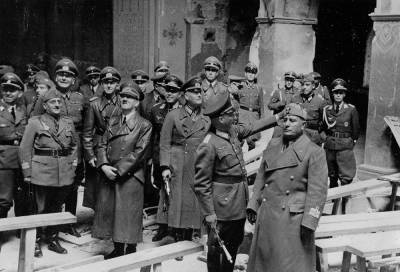 Зачем Гитлер привез Муссолини в Брестскую крепость