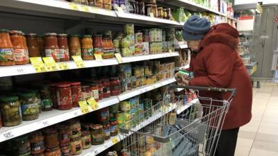 Исследование показало, сколько россияне тратят в супермаркетах