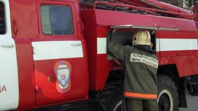 Москвич стал жертвой крупного пожара в многоэтажке