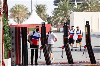 В Бахрейне стартовал второй день тестов