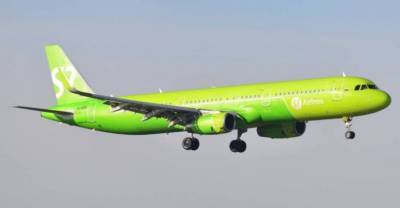 Самолёт S7 экстренно приземлился в Тюмени из-за отказа двигателя