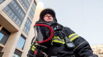 Человек погиб при пожаре в квартире в центре Москвы