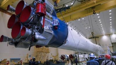 Роскосмос опубликовал фотографию ракеты "Союз" с обновленным дизайном