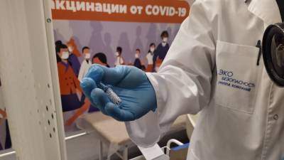 Смольный спрогнозировал срок формирования коллективного иммунитета к COVID-19 в Петербурге