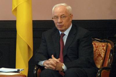 Азаров назвал реальных хозяев Украины