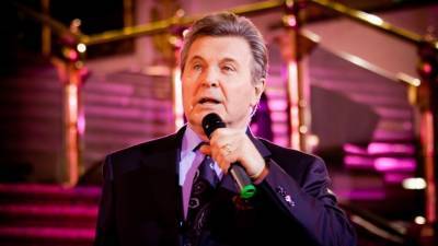Лещенко жестко высказался о решении CAS запретить спортсменам из РФ петь "Катюшу"