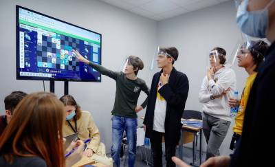 Юные инженеры России осваивают биотехнологии и придумывают умный город – Учительская газета