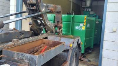 Из-за шума мусоровозов: житель Бат-Яма требует большую компенсацию
