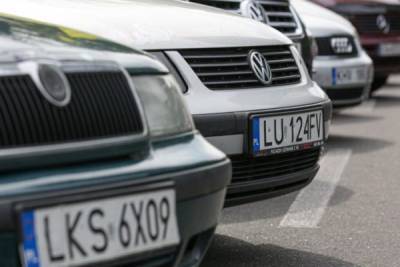 Стало відомо, скількох власників нерозмитнених авто оштрафували в Україні