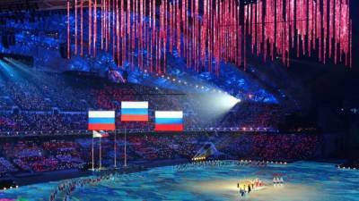 Ирина Роднина назвала "не лучшей идеей" исполнять "Катюшу" на олимпиадах вместо гимна РФ
