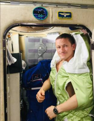 Российский космонавт объяснил особенности сна в невесомости