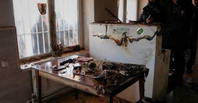 Выбитые стёкла, оплавившиеся полки: Лайф публикует фото из пункта выдачи Wildberries в КЧР, где произошёл взрыв