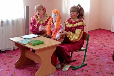 В Донецком реабилитационном центре отметили Масленицу