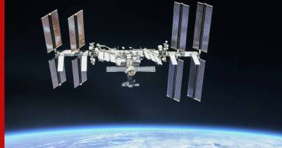 Астронавты NASA на несколько часов вышли в открытый космос