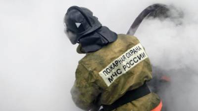 Пожарные потушили пожар на площади в 600 квадратных метров в Кировской области