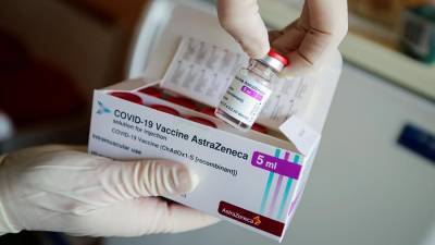 В Норвегии трое медиков госпитализированы после вакцины от AstraZeneca