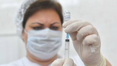 Представитель ВОЗ заявил об отсутствии смертей после вакцинации от COVID-19