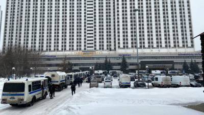 Задержанных в Москве депутатов отпускают из полиции