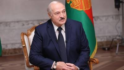 Лукашенко поздравил папу римского с годовщиной Понтификата