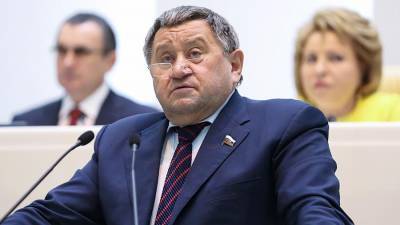 Умер зампред комитета Совфеда по экономической политике Пономарев
