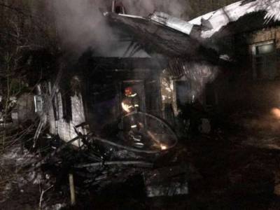 В Киеве ночью горел дом
