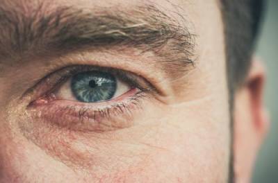 Что расскажет о характере мужчины форма его глаз