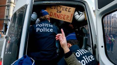 Несколько полицейских получили ранения в результате погромов в Льеже