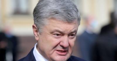 Порошенко просит власть ускорить темпы вакцинации от COVID-19