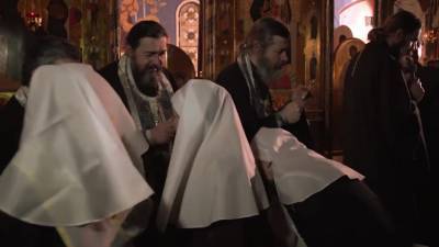 Видео из Сети. Православные верующие отмечают Прощеное воскресенье