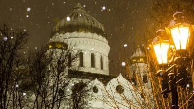 Православные верующие в преддверии Великого поста встречают прощенное воскресенье
