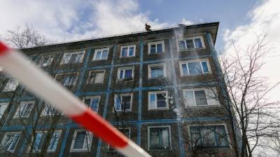 Прыжки на тарзанке с многоэтажного дома возмутили жителей Владивостока
