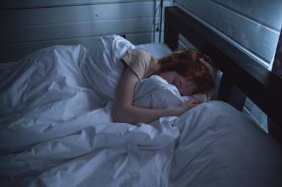 7 причин, почему вам следует спать на левом боку