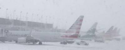 В Колорадо из-за снежного шторма отменили около 2 тысяч авиарейсов