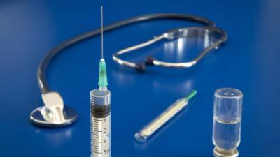 Вакцинация в Европе получила негативную оценку в ЕК