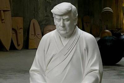 В Китае поступили в продажу статуи Трампа в образе Будды (ФОТО)