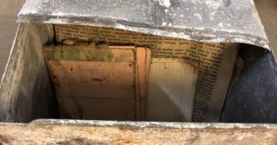 ФОТО: В подвале Нового Рижского театра нашли замурованную капсулу времени с посланием из XIX века