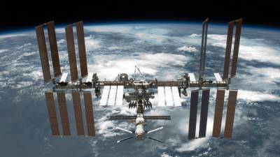 Американские астронавты вернулись на МКС после технических работ