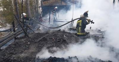 В Винницкой области дотла сгорел кемпинг-отель (ФОТО)