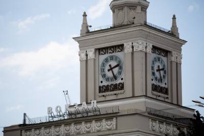 Волгоградцы просят губернатора провести референдум о переводе времени