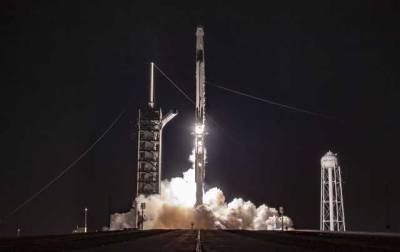 SpaceX запустила новую партию спутников ракетой Falcon 9
