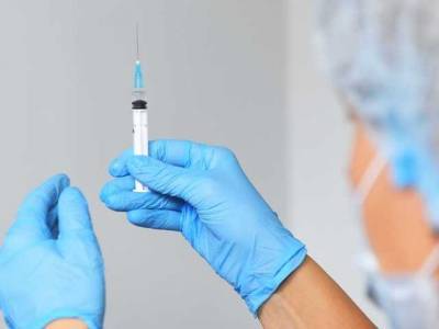 В Україні першу дозу COVID-вакцини отримала вже 51 тисяча людей