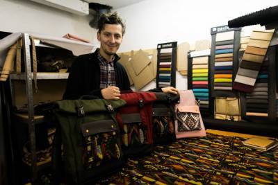 Бездомный стал успешным бизнесменом: поразительная история Саши Горонда и его рюкзаков