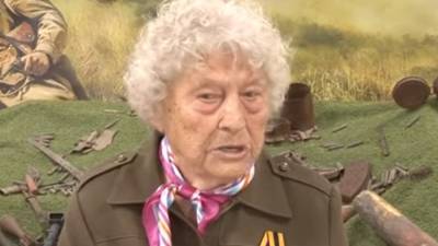 Ветеран ВОВ Мария Колтакова в 99 лет научилась водить танк