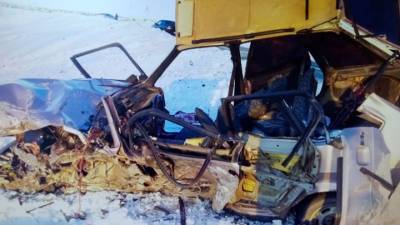 ДТП под Челябинском: машина превратилась в груду металла