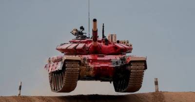 Проигранная дуэль? Британские танки не ровня российским, говорят депутаты в Лондоне